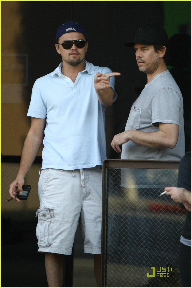 Leonardo DiCaprio Photo: Leo out in Beverly Hills.
