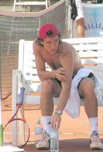  टेनिस naked