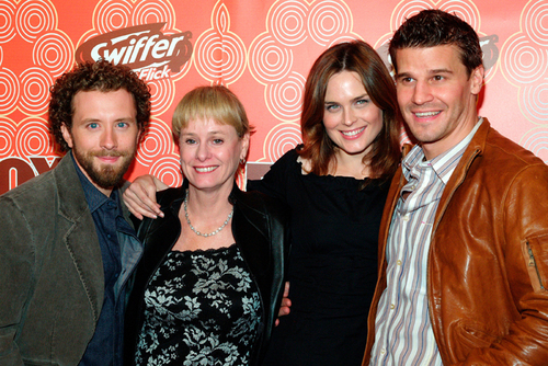  Cast with Kathy Reichs