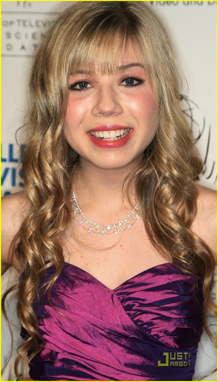 Photo of Jennette for fans of Jennette McCurdy. 