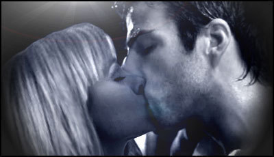  Sylar and Elle ciuman