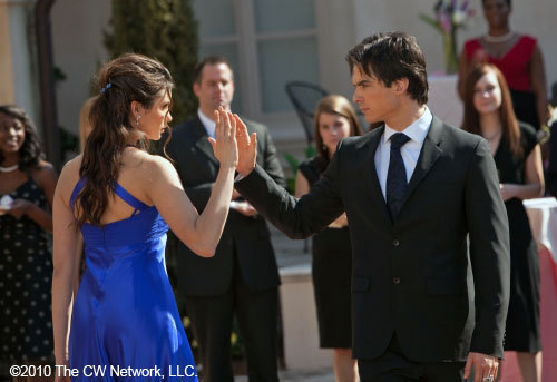  Damon and Elena 1x19 'Miss Mystic Falls' (NEW STILLS!)