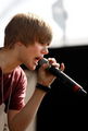 Events > 2010 > April 5th - White House Easter Egg Roll  - justin-bieber photo