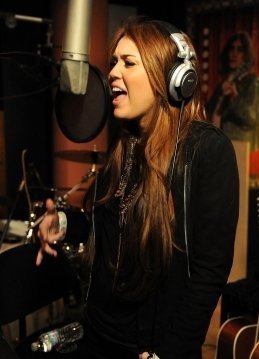  miley recording when i look at you