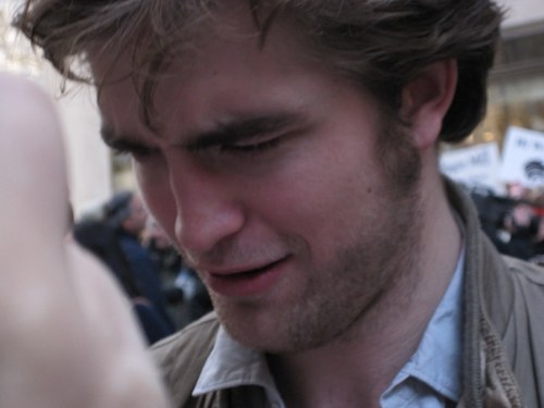  New/Old ファン Pic Of Rob On The Today 表示する
