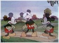 mickey-mouse - Orphans' Picnic screencap