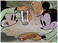 mickey-mouse - Orphans' Picnic screencap