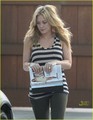 Hilary out in LA - hilary-duff photo