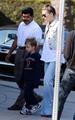 Kate picking up her son from school in Santa Monica (April 15) - kate-hudson photo