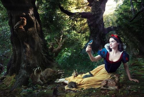  Rachel Weisz as Snow White