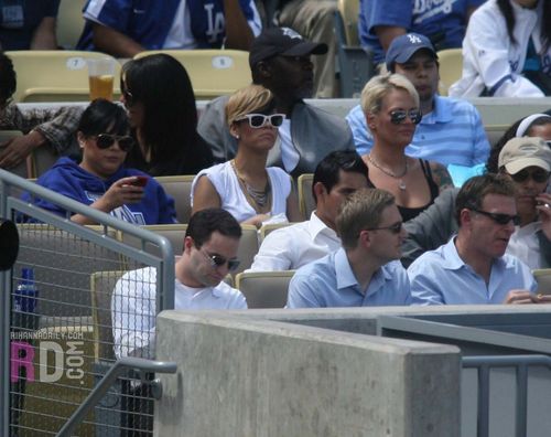  Rihanna shows up to support LA Dodgers - April 13, 2010