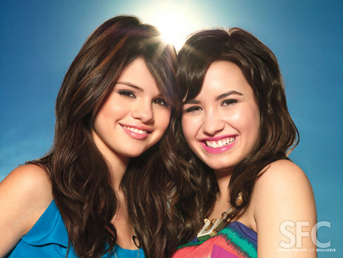  Sel and Demi