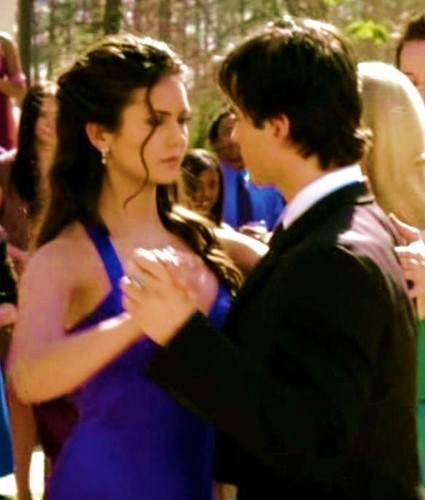  Damon and Elena's MOMENT!!