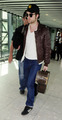 HQ Pictures of Robert Pattinson at Heathrow Airpor - Going To Vancoiver - twilight-series photo