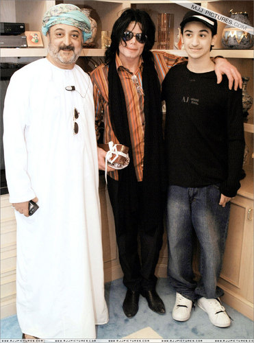  Michael visits Oman 2005