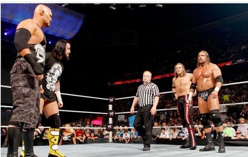 WWE RAW 19th April 2010