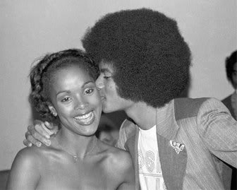  kiss.. I Amore te Michael!