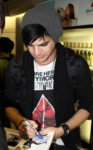  Adam arriving and germany and photoshoot!he went PLATINUM!