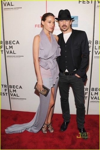  Colin Farrell & Alicja Bachleda: Tribeca Twosome
