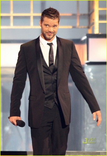 Ricky Martin Hits Billboard Latin Music Awards