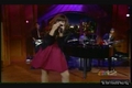 demi-lovato -  Live with Regis and Kelly screencap