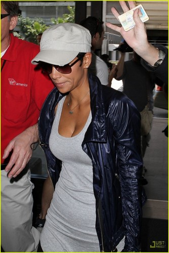 Halle Berry is Gorgeous in Grey