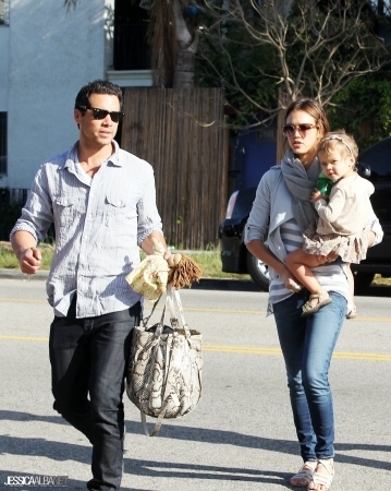 Jessica & Family out in Calif.