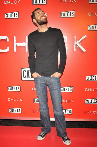  Zachary Levi Presents Season 3 of 'Chuck' @ the Palacio del Retiro Hotel in Madrid (May 6, 2010)