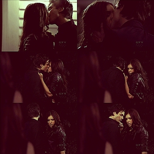  Damon and Katherine(Elena) 1.22