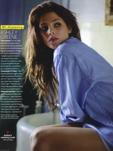  InStyle ( June 2010 )