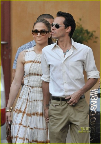  Jennifer Lopez & Marc Anthony: Pucci Pair