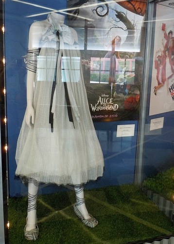 Little Alices dress