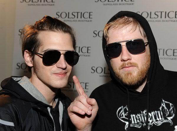 4. The Best Products for Maintaining Blonde Hair like Mikey Way - wide 2