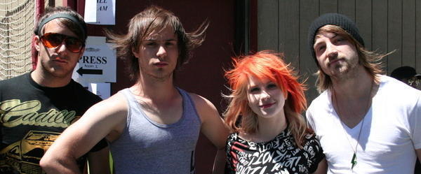 riot paramore mediafire. guide on Paramore+misery+