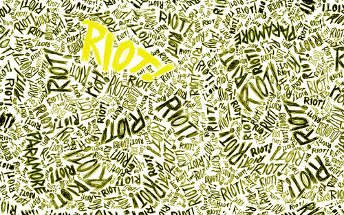 Riot! Different colored wallpapers 