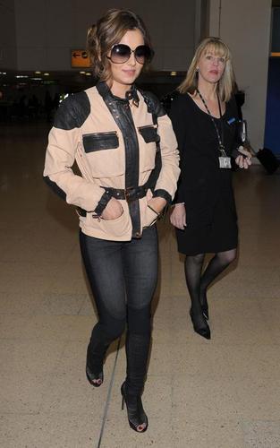  Cheryl Cole arriving at Heathrow Airport (April 3)