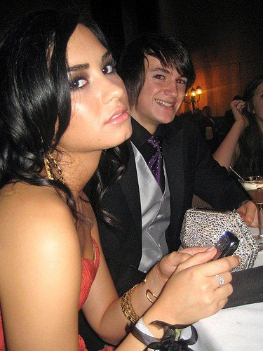 Demi Lovato with her friends at the prom