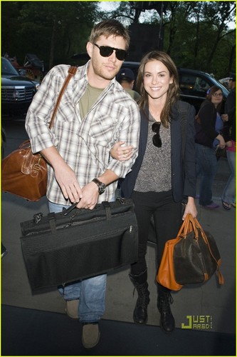  Jensen Ackles and Danneel Harris arriving at their uptown New York City hotel (May 16)
