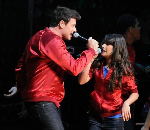 GLEE CONCERT IN UNIVERSAL CITY, CA - MAY 20, 2010