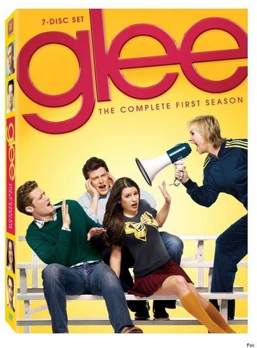  Glee Season One DVD Cover!