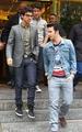 Jonas Brothers: Fan Friendly in NYC - the-jonas-brothers photo