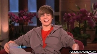 Television Appearences > Interviews/Performances > 2010 > The Ellen Show (17th May 2010)