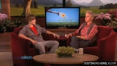  텔레비전 Appearences > Interviews/Performances > 2010 > The Ellen Show (17th May 2010)