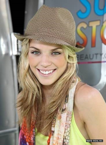  AnnaLynne McCord at the Beauty.com event and a book store in NYC