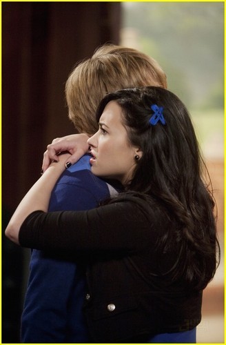  Demi Lovato and Sterling Knight:Date Night in Sonny With A Chance