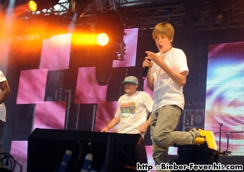 Justin Bieber Performs at BBC Radio One