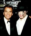 MJ with ..... - michael-jackson photo