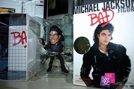  Michael like a doll