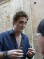 New/Old Pictures: Rob(/Kristen) in Montepulciano - robert-pattinson-and-kristen-stewart photo