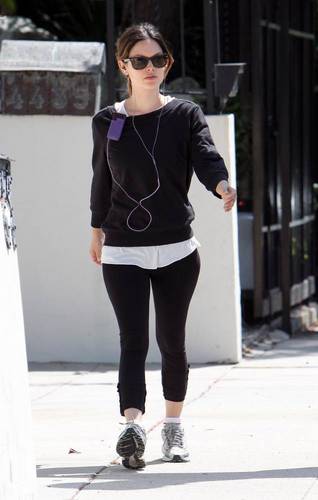 Rachel Jogging around Los Feliz